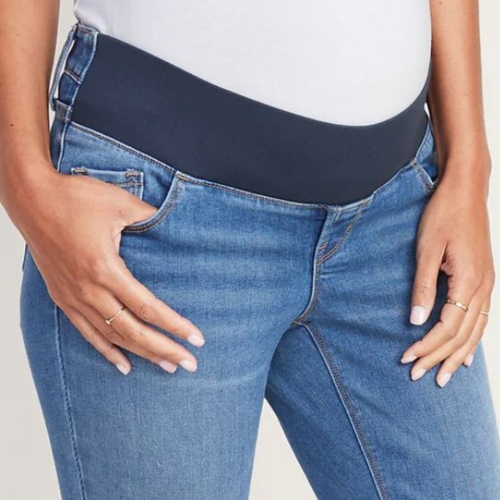 Old Navy Maternity Low-Panel Straight Jeans, 20L
